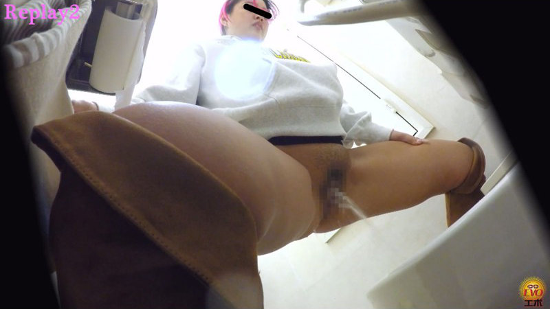 便座に座りたくない!!潔癖女性洋式立ちション放屁