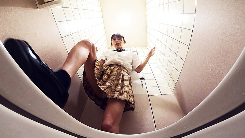 発情期のお年頃 下校中オナニー流出動画 #1