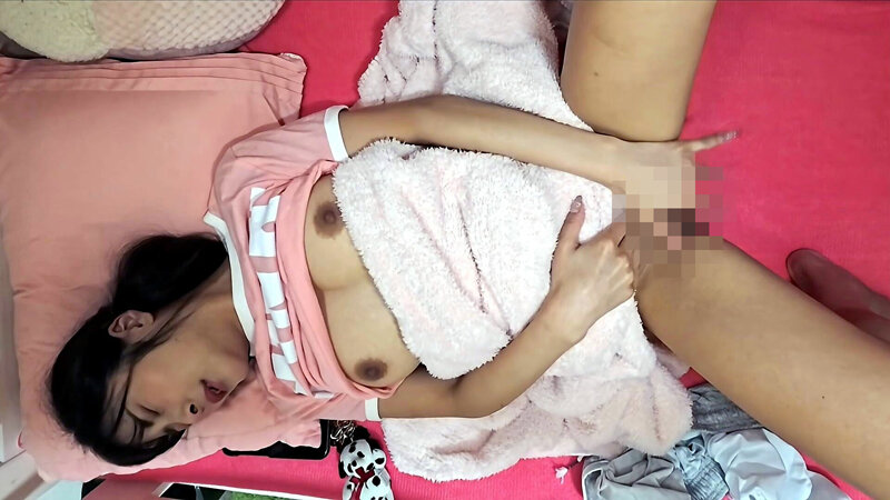 有名私大 女子寮オナニー 巨乳女子 似鳥日菜