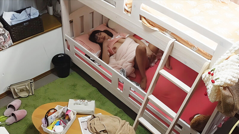 有名私大 女子寮オナニー 巨乳女子 似鳥日菜