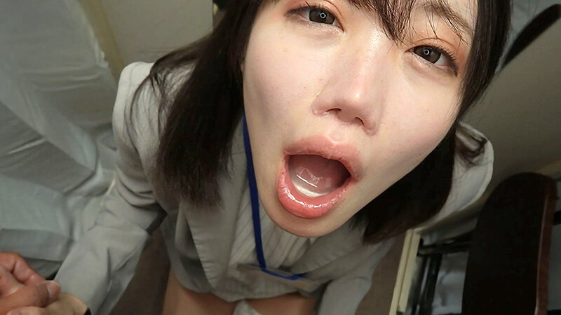 エロい店員がこっそり抜いてくれた話。 ややさん